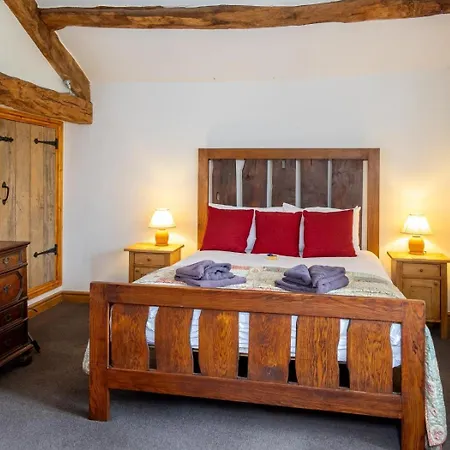 2 Bed In Windermere 95346 * Ings (Cumbria)