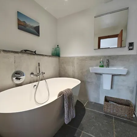 2 Bed In Windermere 95346 بيت للعطل